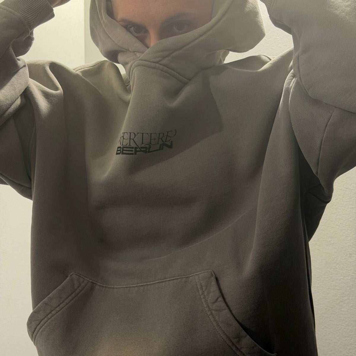 Core Hoodie Faded Sand