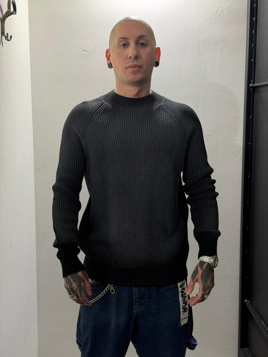 girocollo in tricot disclaimer